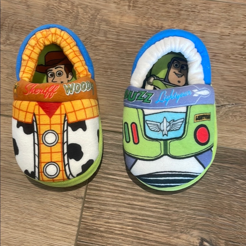 Toy Story Woody and Buzz Lightyear Baby Slippers